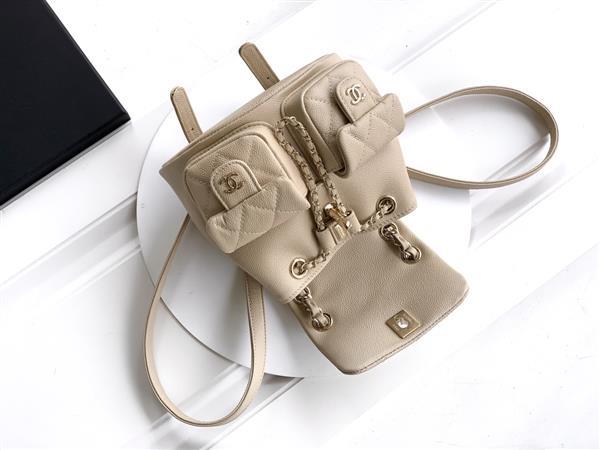 2026127213713219 700